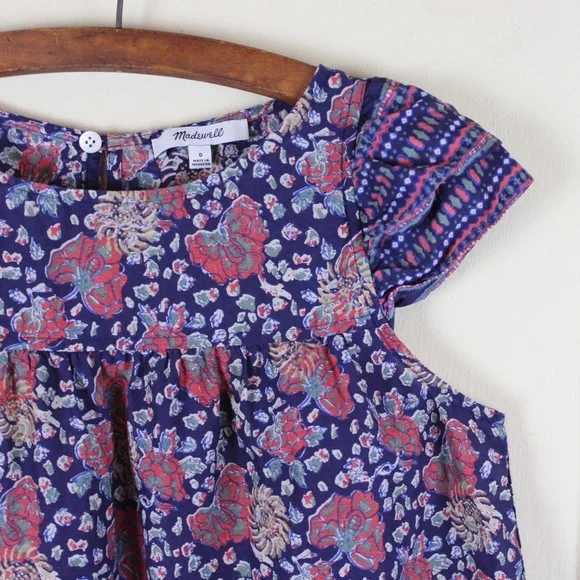 Madewell Blue Floral Blouse with cropped Flutter Sleeves size XS - Picture 2 of 7
